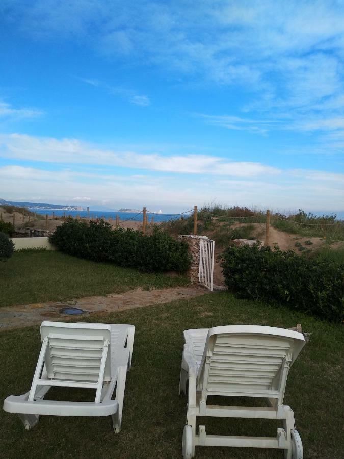 Sea Front Apartment In Platja Pals With Terrace And Parking Zewnętrze zdjęcie